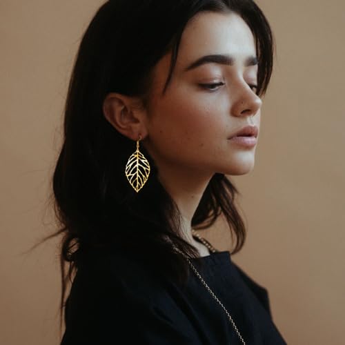 FUNEIA 6 Pairs Drop Dangle Earrings for Women Long Bar Double Twist Wave Curved Threader Cut Out Leaf Lightweight Earrings Set - color: B:Gold
