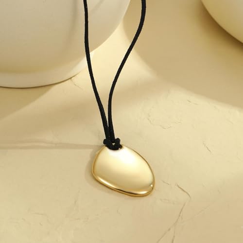 Black Cord Necklace with Gold Circle Pendant Chunky Leather Cord Necklace Large Round Pendant Statement Necklace Long Boho Jewelry Western Outfit for Women - color: B1