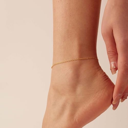 Dainty Ankle Bracelets for Women 18K Gold Plated Satellite Beaded Herringbone Lip Chain Anklets Simple Minimalist Summer Beach Foot Jewelry Christmas Gifts - color: O Chain-Gold