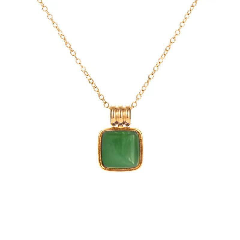 Green Aventurine Stone Pendant Necklace for Women Dainty 18K Plated Gold Chain Choker Necklace,Layered Necklace,Jewelry Set Non Tarnish - color: green