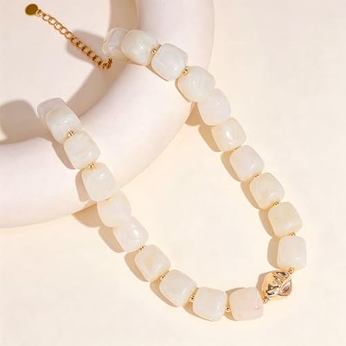 Colorful Chunky Necklaces for Women Multicolored Large Square Acrylic Beads Necklace Trendy Bold Statement Beaded Necklace Summer Vacation Choker Jewelry - color: White