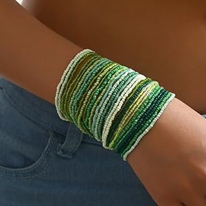 30Pcs Elastic Beaded Bracelets Set Bohemia Multilayer Stackable Seed Beaded Stretch Bracelet Anket Colorful Crystal Glass Beads Wristbands for Women Summer Beach Boho Jewelry Gifts - color: Green