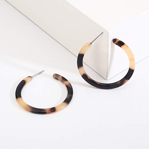 BaubleStar Tortoise Shell Resin Hoop Earrings Fashion Jewelry - color: Blond Tortoise