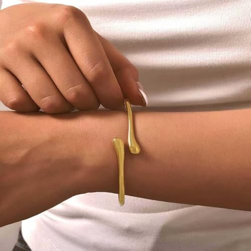 Vivian&CD 14K Gold Plated Starfish Arm Cuff for Women, Adjustable Upper Arm Bracelet Boho Beachy Statement Jewelry Summer Ocean-Themed Armband for Parties & Vacations - style: Gold