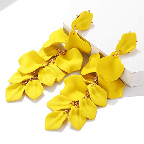 Long Acrylic Rose Petal Earrings Dangle Exaggerated Flower Earrings Drop Statement Floral Tassel Earrings for Women - color: Long Acrylic Rose Petal Earrings-Yellow