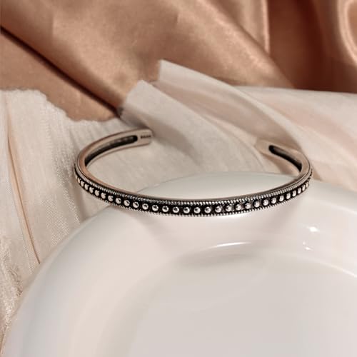 Vintage Silver Cuff Bangle Bracelet for Women, Open Adjustable Bangle with Carved Dot Design，Silver & Gold Bracelet, Fashion Boho Jewelry Gift for Her - color: silver