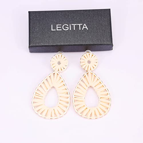 Raffia Teardrop Dangle Earrings Handmad Statement Drop Earrings - color: Natural