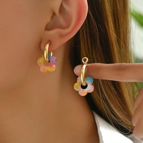 Chunky Acrylic Gold Small Flower Hoop Huggie Earrings, Colorful Boho Ear Piercing Dangle Drop Earrings, Dainty Chic Charm Jewelry Gift - color: Colored