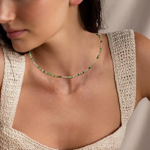 JSJOY Tiny Crystal Beaded Choker Necklaces for Women Colorful Beaded Necklace Dainty Choker Necklaces Simple Boho Jewelry Gifts for Teens Handmade Shining Bead Necklaces Gifts - color: Green