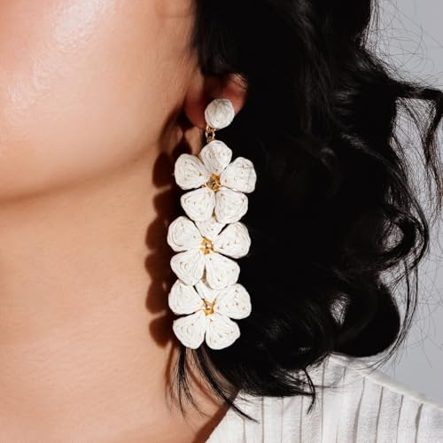 Boho Flower Earrings Statement Raffia Dangle Earrings Cute Floral Jewelry Trendy Summer Beach Vacation Outfits for Women - color: Ivory-2