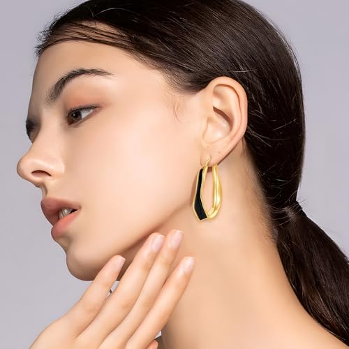 Chunky Hoop Earrings for Women Thick Minimalist Geometric Huggie Hoop Earrings Dainty Thick Y2K Preppy Earrings - style: irregular wave black