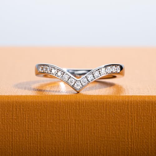 Moissanite Eternity Rings Wedding Bands D Color VVS1 Clarity Round Brilliant Cut 925 Sterling Silver 5/6 Stones Anniversary Band Rings for Women with Certificate - color: Curved band