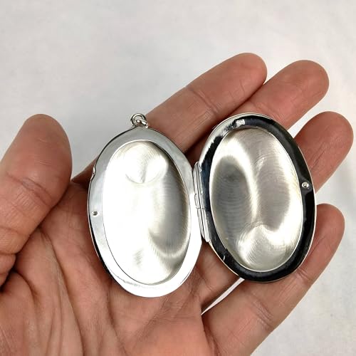 FashionJunkie4Life Sterling Silver Oval Locket Necklaces for Women, 18" Cable Chain - style: Small Oval Floral