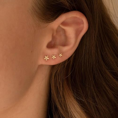 VRIUA 20G Tiny Flat Back Earrings for Women - 14K Gold/Silver Plated Small Flat Back Stud Earrings Hypoallergenic Cartilage Helix Piercing Jewelry - color: 4/5/6mm-Flower Flat Gold