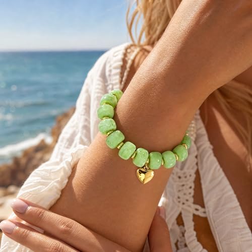 Chunky Beaded Bracelets for Women Boho Multicolor Acrylic Resin Beads Bracelet Adjustable Statement Bracelet Summer Beaded Jewelry - color: Heart beads bracelet-light green
