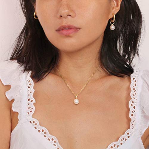 Gold Plated Huggie Hoop Earrings with Charms Fashion Pearl Drop Dangle Earrings for Women Handmade Karma Circle Jewelry for Ladies Lightweight Pearl Earrings on Christmas - color: small hoop