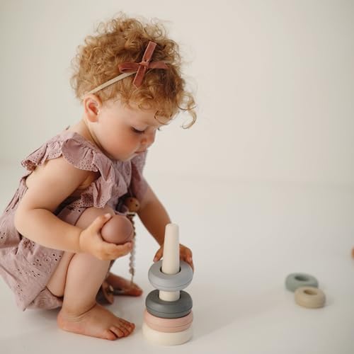 mushie Stacking Rings Toy | Made in Denmark (Original) - color: Original