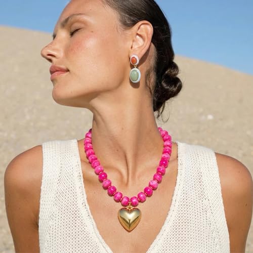 WOWORAMA Chunky Heart Necklaces for Women Colorful Resin Beaded Choker Necklace Gold Puffy Heart Statement Necklace Trendy Acrylic Choker Jewelry - color: Rose-Red