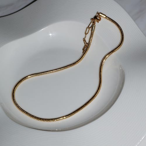6PCS Layered Gold Necklaces for Women Trendy, 18K Gold Plated Cross Pendant Necklace Set, Vintage Chunky Gold Necklace Stack for Women Jewelry Gifts - style: 2PCS Layered Necklace