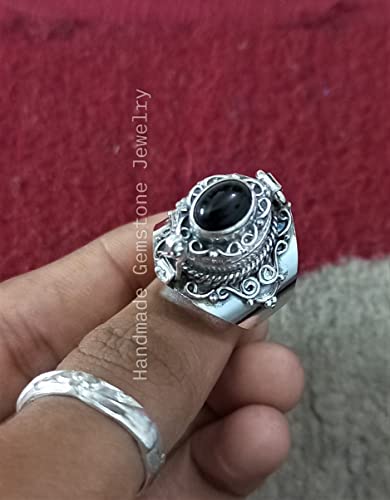 Black Onyx Ring, Poison Box Ring, Black Stone Ring, Birthstone Ring, Locket Ring, Poison Pill Box, Designer Box Ring, Healing Crystal Ring, Secret Message Ring, Natural Black Onyx Jewelry