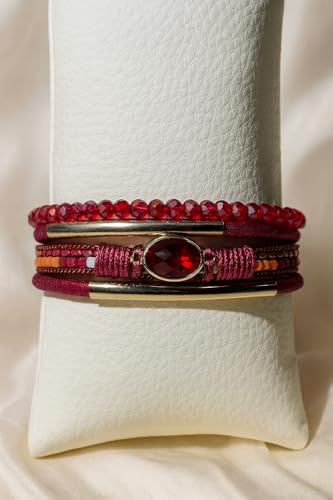 Boho Layered Bracelet for Women – Green Crystal Beaded Wrap Bracelet with Gold Clasp, Multi-Strand Hypoallergenic Statement Jewelry - color: Red Ruby