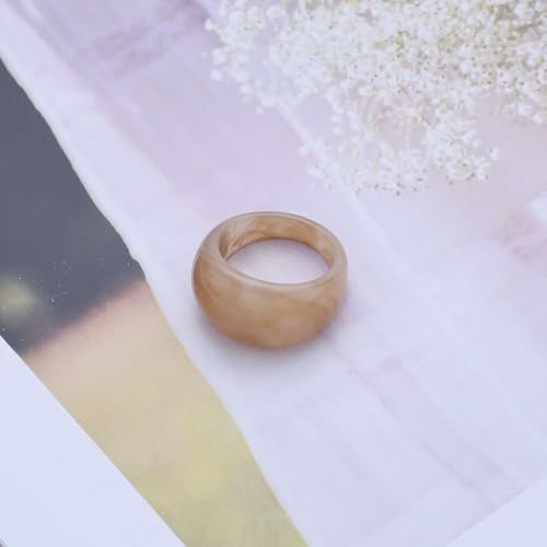 Vintage White Acrylic Ring Acrylic Chunky Wide Rings Resin Statement Ring Resin Dome Rings Not Adjustable Minimalist Geometric Plastic Knuckle Finger Y2K Jewelry for Women - color: Brown