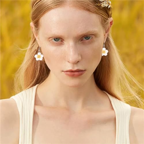 Dreuyet Colorful Plumeria Rubra Necklace Earrings Set for Women Elegant Hawaiian Style Flower Necklaces Bohemia Tropical Flower Dangle Earrings Luau Beach Party Accessories - color: white