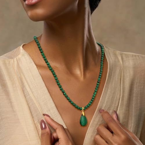 Healing Crystal Necklaces for Women Trendy Natural Stone Beaded Long Pendant Necklaces for Womens Handmade Bohemian Fashion Necklace Jewelry Gift - color: Malachite