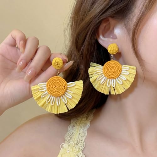 Boho Raffia Floral Fan-Shaped Dangle Earrings, Beaded Textured Statement Earrings with Fringe Detail, Lightweight Drop Earrings for Parties, Vacations and Everyday Outfits