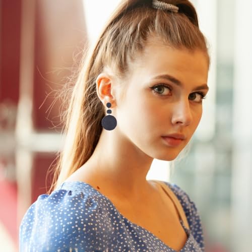 Boho Raffia Ball Earrings for Women, Handmade Statement Drop Earrings Straw Dangle Earrings Beach Vacation Jewelry - color: Black