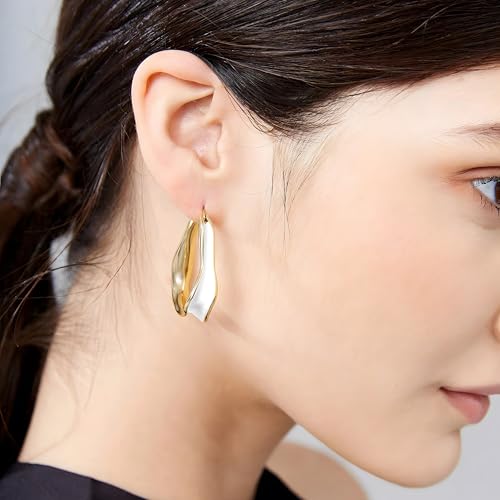 Chunky Hoop Earrings for Women Thick Minimalist Geometric Huggie Hoop Earrings Dainty Thick Y2K Preppy Earrings - style: irregular wave white