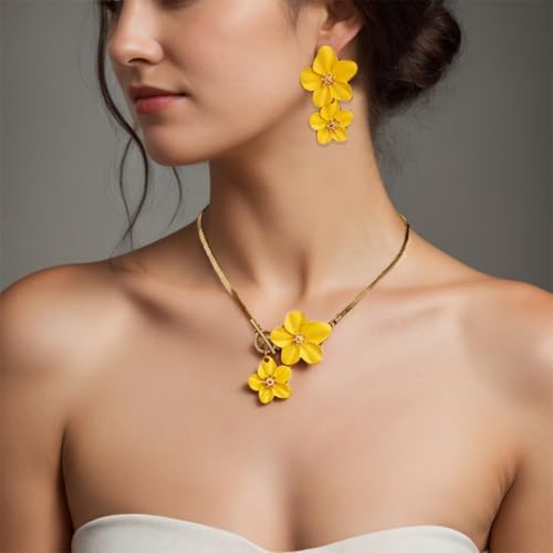 WCRAZYE Gold Flower Earrings Necklace Set for Women Boho Summer Daisy Floral Statement Earrings Brides Wedding Guest Dresses Jewelry - color: Yellow