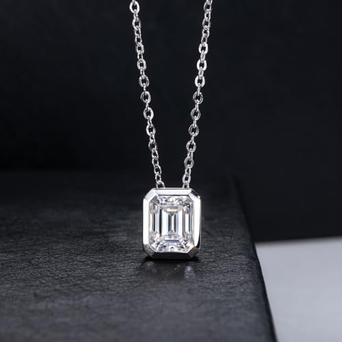 Moissanite 0.5-3ct Necklaces 18K White Gold Plated 925 Sterling Silver Bezel Set Round Cut D Color VVS1 Lab Created Diamond Solitaire Pendant Necklace for Women Men GRA Certified - style: Bezel Set Emerald Cut