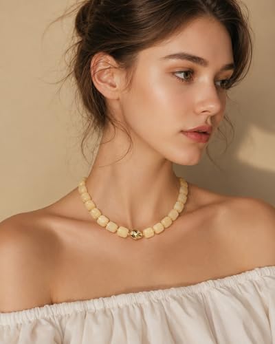 Chunky Beaded Statement Necklace for Women Trendy Colorful Boho Resin Bead Choker Necklaces Summer Handmade Jewelry Gifts Accessories - color: Beige-3