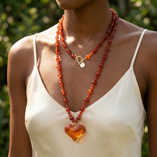 Coiris Chunky Heart Necklace for Women Statement Beaded Pendant Boho Christmas Necklace Gifts for Women - color: Amber, size: Long