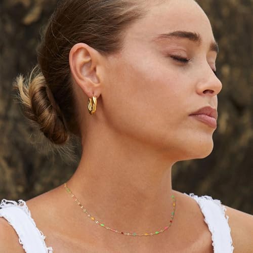Gold Necklaces for Women Trendy, 14K Gold Plated Dainty Lip Chain Simple Choker Hypoallergenic Waterproof Boho Necklace Fashion Accessories Women Jewelry for Her - color: white