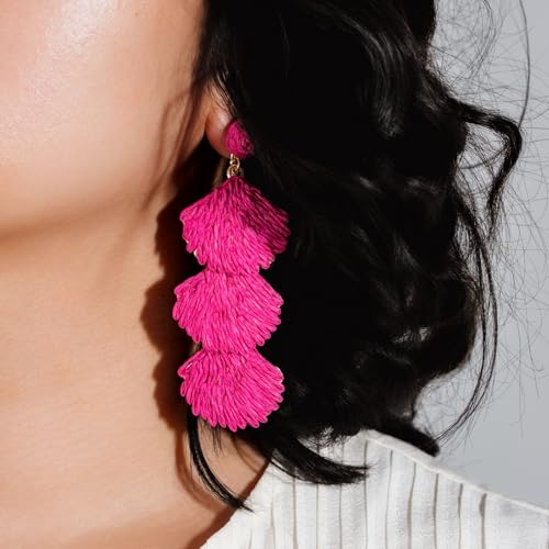 Boho Raffia Earrings Starfish Shell Seashell Dangle Drop Earrings Cute Statemnet Trendy Jewelry Summer Beach Outfits for Women - color: Hot Pink, size: Shell