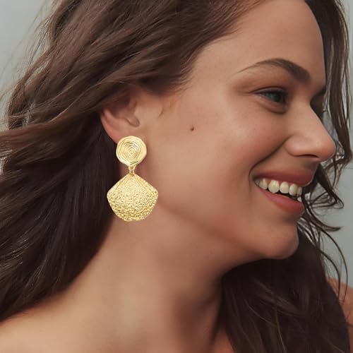 Gold/Silver Shell Dangle Earrings for Women Seashell Drop Dangle Earrings Ocean Beach Earrings Summer Jewelry - color: G