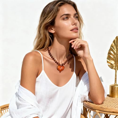 Coiris Chunky Heart Necklace for Women Statement Beaded Pendant Boho Christmas Necklace Gifts for Women - color: Amber, size: Short