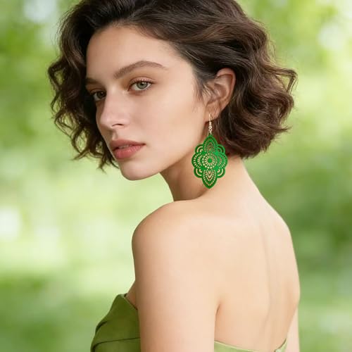Bohemian Wood Earrings Natural Retro Lightweight Hollow Pattern Geometric Wooden Dangle Drop Earrings Statement Vintage Jewelry - color: mint green