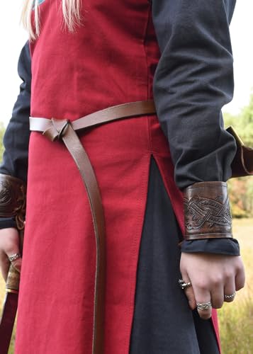 Ulfberth - Pair of Genuine Leather Bracers with Embossed Dragon Motif in Jelling Style - Viking Wristband - color: Dark Brown