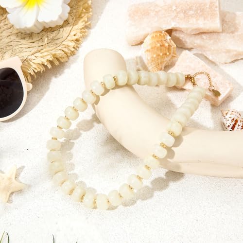 Chunky Colorful Beaded Necklaces for Women Big Bead Boho Choker Necklace Trendy Heart Statement Necklace Summer Beach Jewelry Mothers Day Gifts for Mom Daughter - color: Round White Choker
