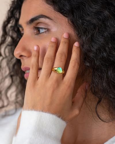 YeGieonr Mood Ring for Women, Non-Tarnish Gold Plated Stainless Steel Color Changing Ring, Dainty Stackable Rings for Women, Emotional Mood Sensing Jewelry Gift - color: gold