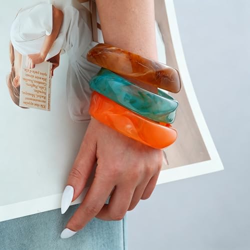 FAXHION Chunky Resin Acrylic Bangle Bracelets for Women, Colorful Wide Geometric Bangles Set, Statement Stackable Bracelet Jewelry Gift - color: Orange