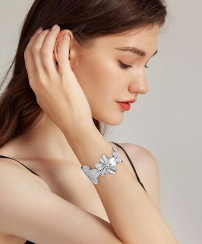 WOWORAMA Chunky Gold Cuff Bracelets for Women Vintage Gold Flower Butterfly Bracelet Trendy Boho Wide Open Cuff Bangles Matte Statement Bracelet - color: Silver Daisy Flower