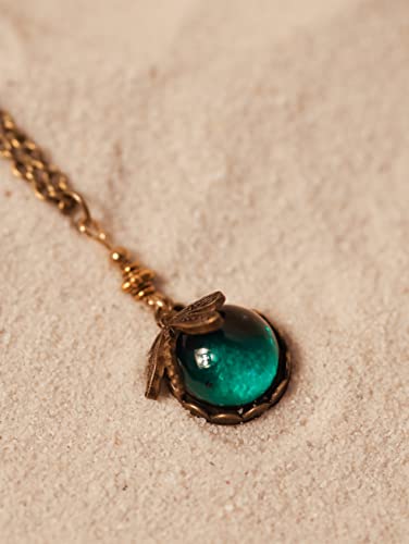 MINACHI Vintage Half Spherical Green Created Emerald Crystal Gemstone Dragonfly Necklace Statement Jewelry Gift for Women