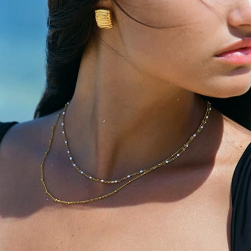 Gold Necklaces for Women Trendy, 14K Gold Plated Dainty Lip Chain Simple Choker Hypoallergenic Waterproof Boho Necklace Fashion Accessories Women Jewelry for Her - color: O chain-white