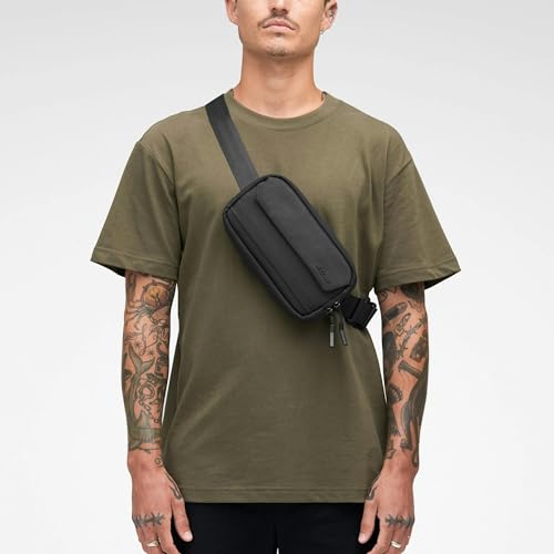 Incase Crosstown Sling - Compact, Durable and Lightweight, Crossbody & Hip Carry, Faux Fur Device Pocket, Easy Access Pockets - color: Black