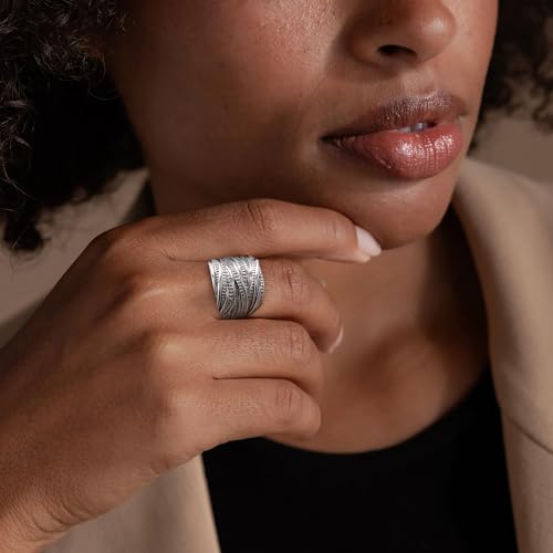 Mytys 2 Tone Intertwined Crossover Statement Ring Fashion Chunky Band Rings for Women Wide Index Finger Rings Costume Jewelry - color: Silver