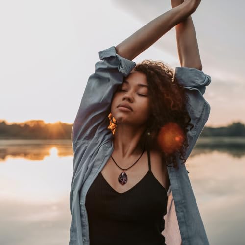 7 Chakra Gemstone Healing Crystals Necklace - Copper Wire Wrapped Natural Unisex Hippie Leather Choker - color: 1. Amethyst